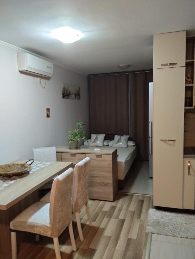 Apartments Vis Jaz Budva Luaran gambar