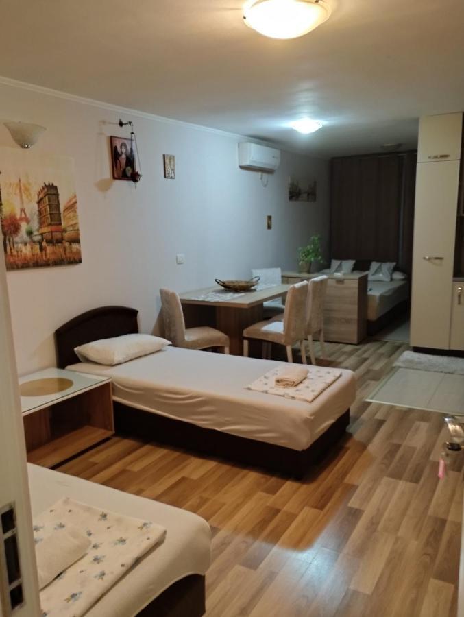 Apartments Vis Jaz Budva Luaran gambar
