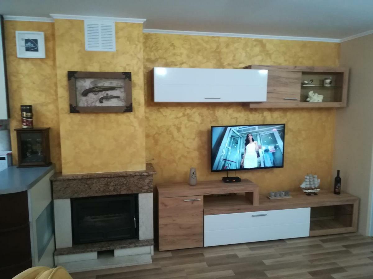 Apartments Vis Jaz Budva Luaran gambar