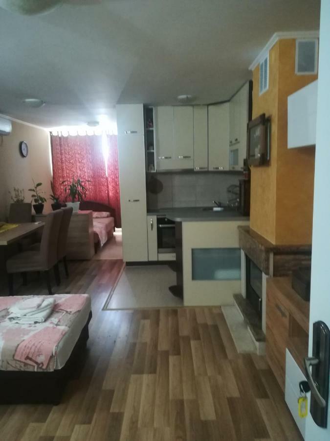 Apartments Vis Jaz Budva Luaran gambar