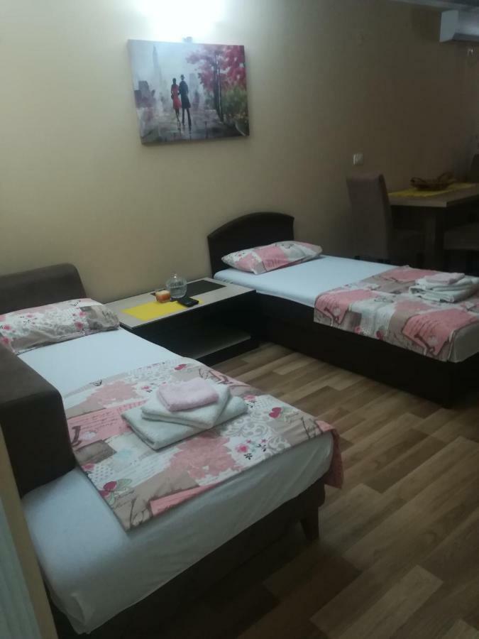 Apartments Vis Jaz Budva Luaran gambar